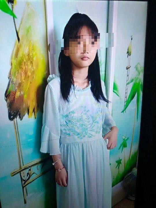 疑遭诱骗打工 四川4名女中学生放学后失联