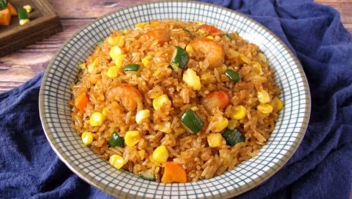 "小龙虾时蔬黄金炒饭"怎么做?配方 做法