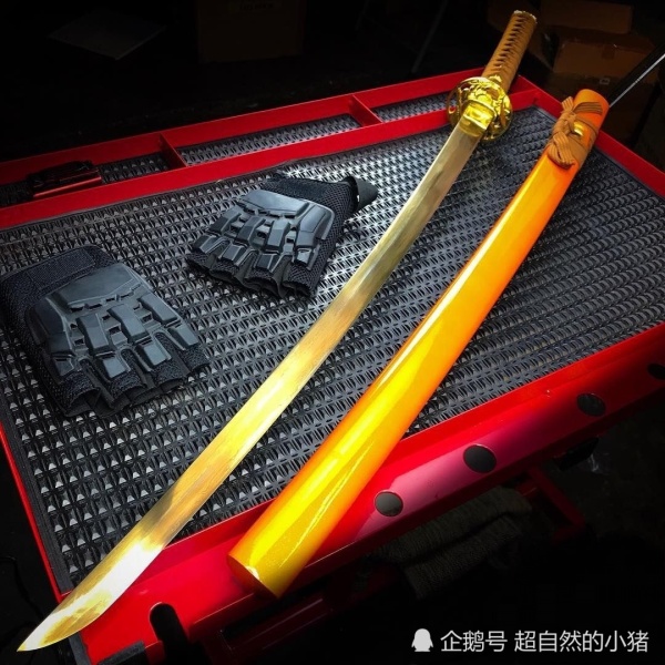 最為精粹的冷兵器 唯有外表十分璀璨 在兵器排行榜才能上榜 互動頭條