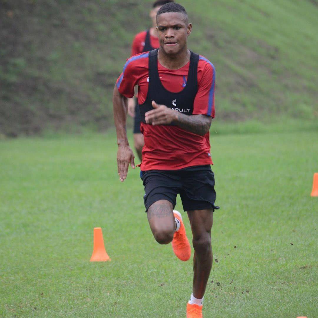 德转管理员:马尔西尼奥加盟中超球队重庆斯威,签约五年!