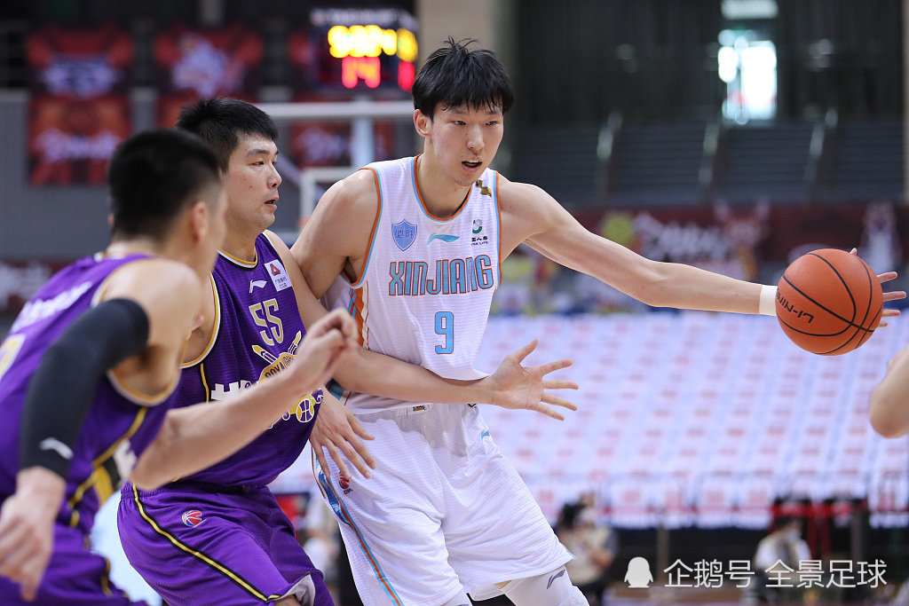 北京时间8月3日:cba季后赛八进四最后一个比赛日,2号种子新疆队103-91
