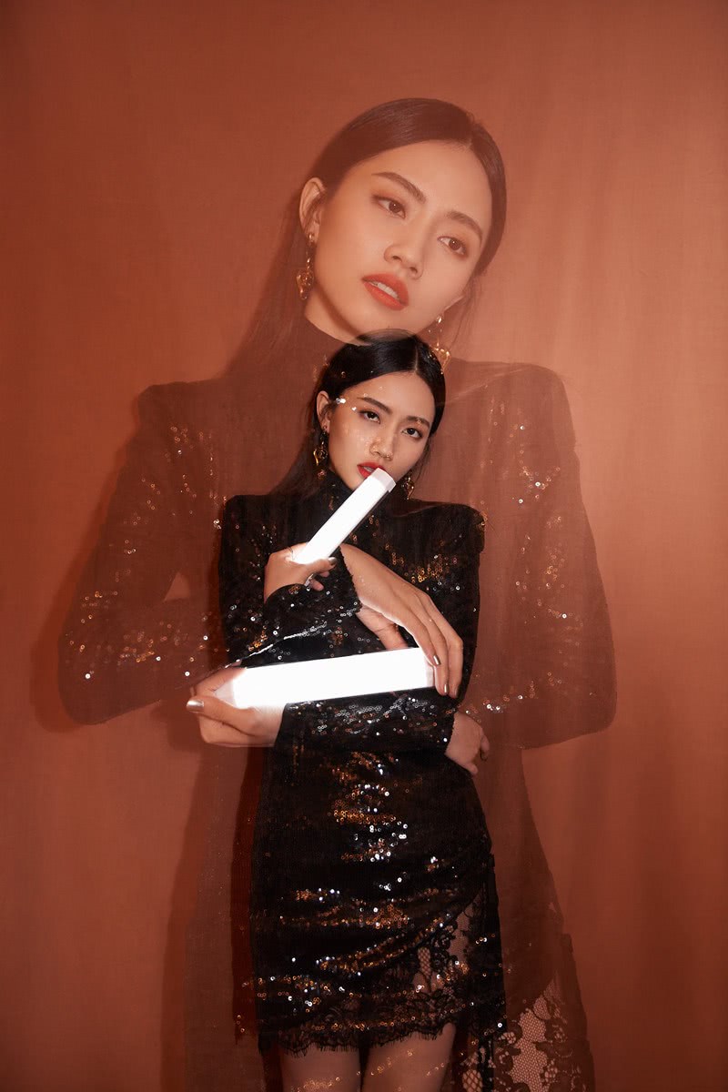 刘惜君登陆麦田音乐节 金发爱斯基摩人主唱正式亮相