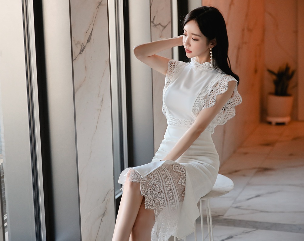 每日欣赏:风波不信菱枝弱,月露谁教桂叶香