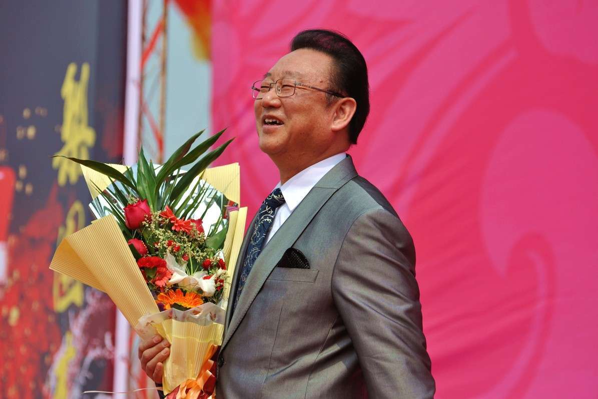 许镜清,谭维维,西游记,张暴默,敢问路在何方,龚琳娜,龚丽娜