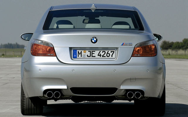 宝马v10绝唱最令人回味的一代m5