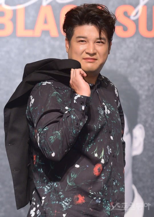 super junior成员神童因健康问题暂时中断了演艺活动.