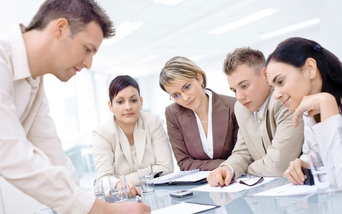 升职,加薪,同事