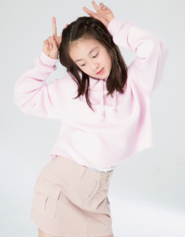 田雨橙,田亮,一步裙,穿搭