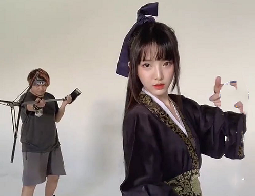 硬糖少女古装男扮相,赵粤有少年的英气,看到希林:趁早放弃吧!