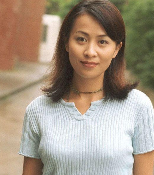 1990年凌晨,刘嘉玲被3名男子绑架,12年后真相才传出