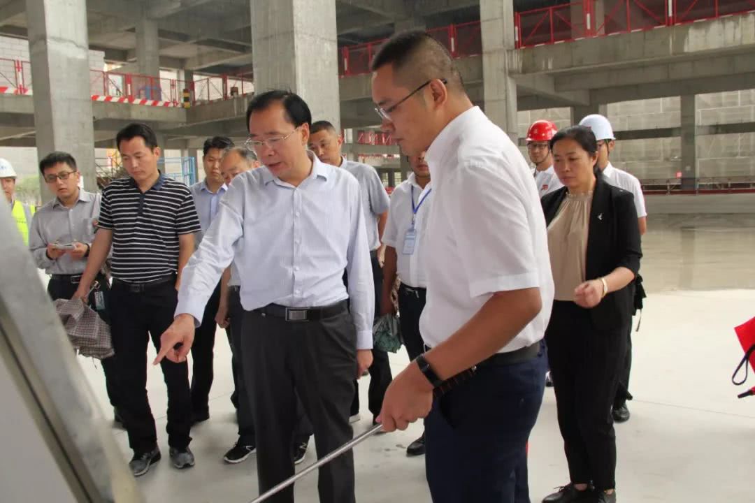 徐保月调研原创科技城项目建设