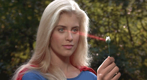 绿箭侠可能出现第二代女超人,《闪电侠》再一次重启多元宇宙