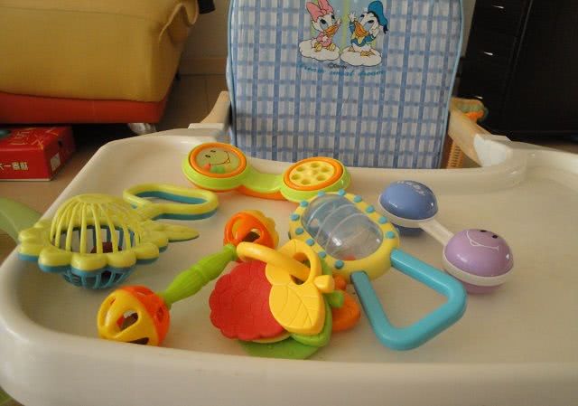 幼儿期玩具选择,关乎孩子心智发育,看看你有没有买错