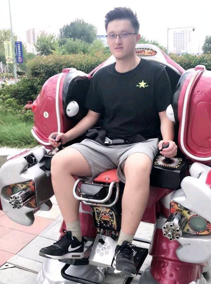 炉石传说看图说话,当异灵术穿上机甲,是cos魔能还是砰砰?