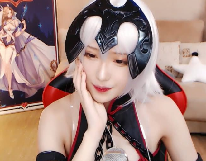 斗鱼cosplay一姐,腐团儿开发纸巾新用法,粉丝都忍不住感叹