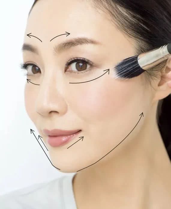 这样画底妆,轻薄又自然!