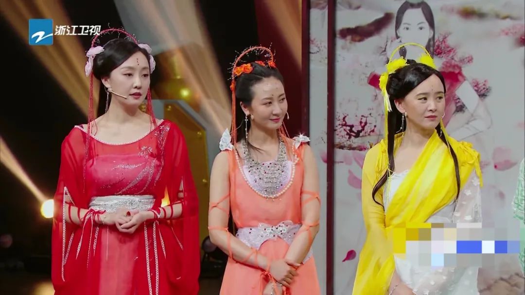 《七仙女》在《王牌》重聚太尴尬,蒋欣哭了,女主霍思燕不为所动