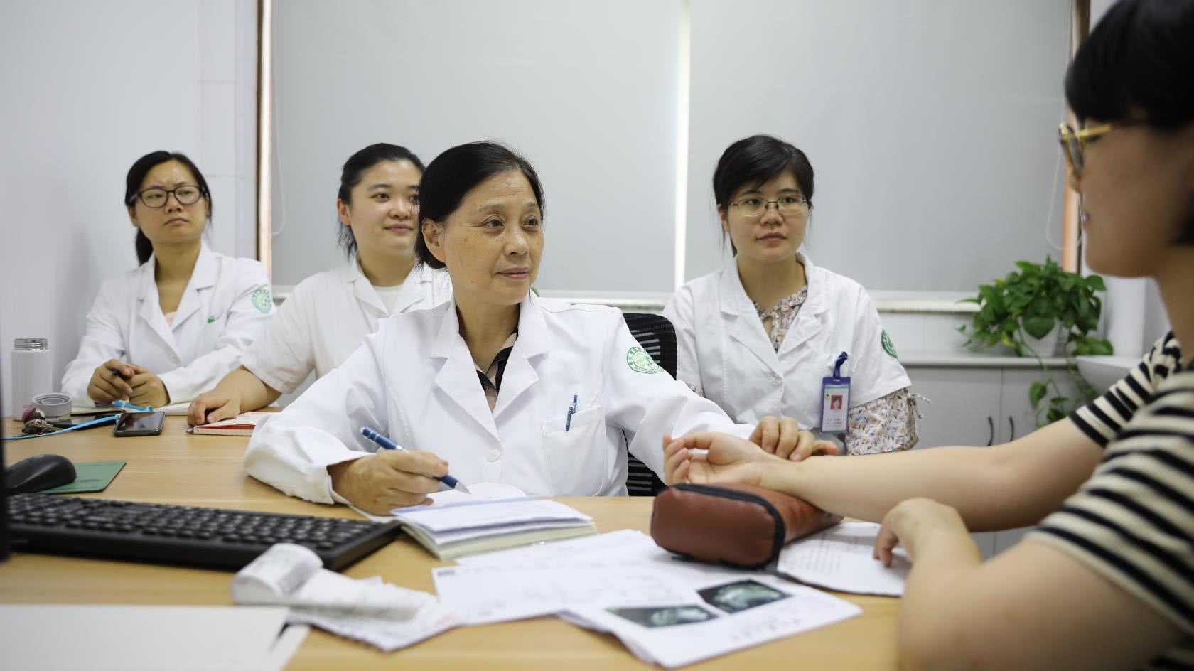 卵巢,卵巢早衰,何赛萍,中医,紧急避孕药,月经不调,00后,月经