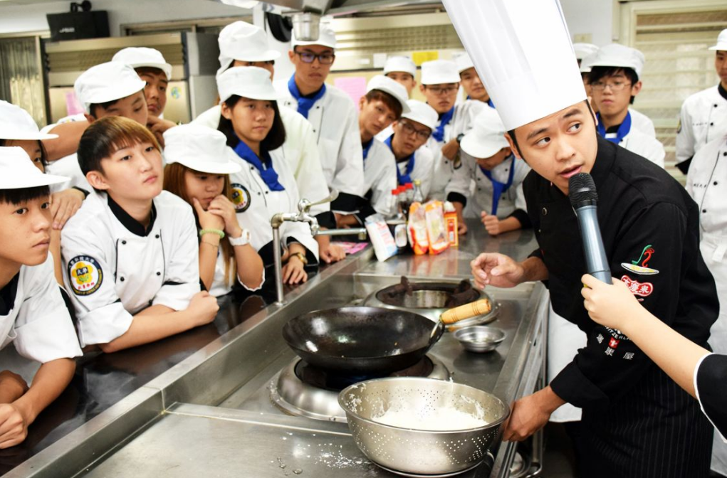 软件开发初中生能学吗_免费学初中英语哪个软件好_java开发学生管理系统