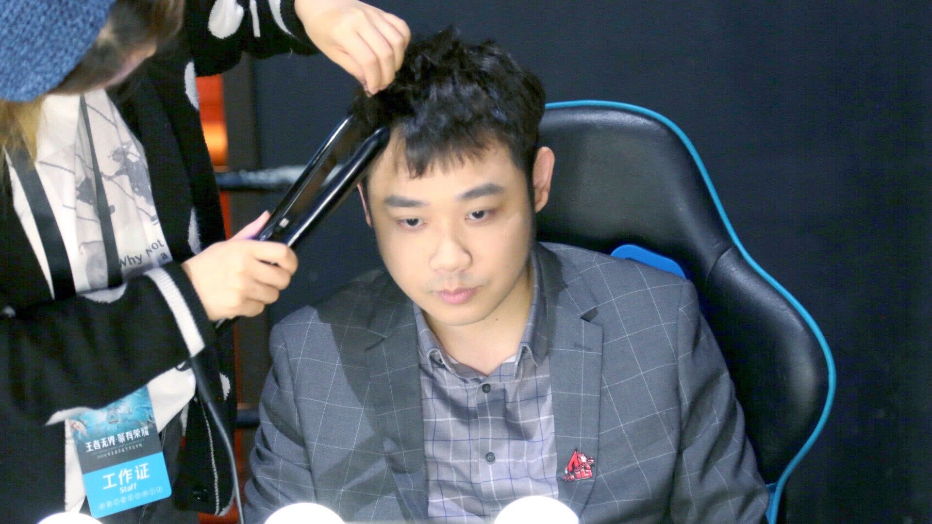 ag月光以"对手身份"大胆猜测:qg的主教练并非sk,而是bao!