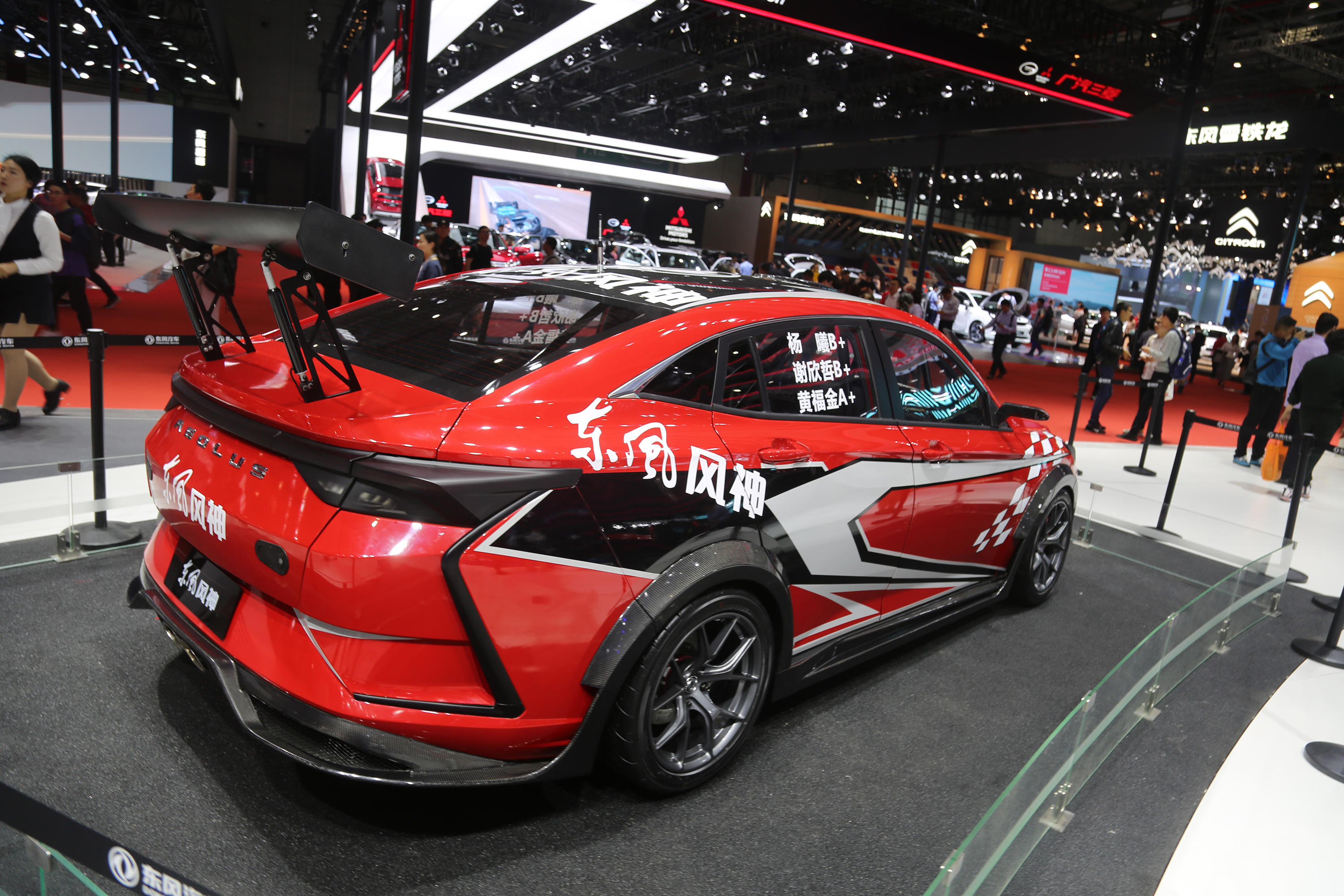 东风风神d53赛车,杨曦,谢欣哲,黄福金座驾,上海车展实拍!