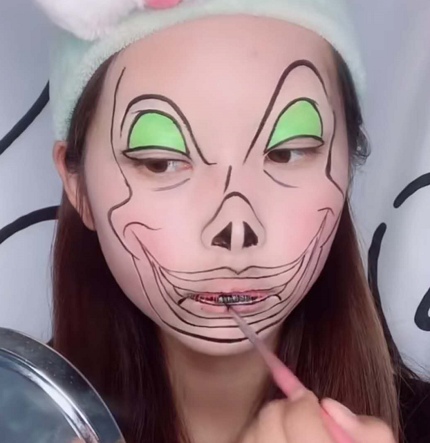 美妆大佬仿妆"库伊拉",起初以为打脸现场,成品:在脸上画画?