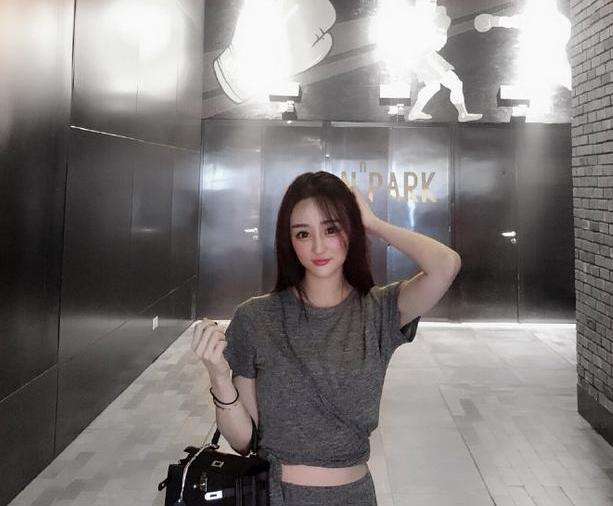 uzi的女友奥咪咪为什么这么爱uzi?-看点快报