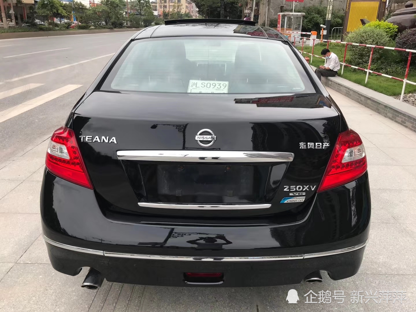 分享一组车子图片,2009款公爵2.5xv尊雅版