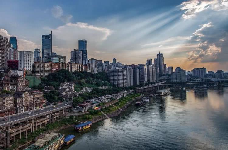 中国"蓬勃发展"的3座城市,最有可能是下一个"上海",你觉得呢?