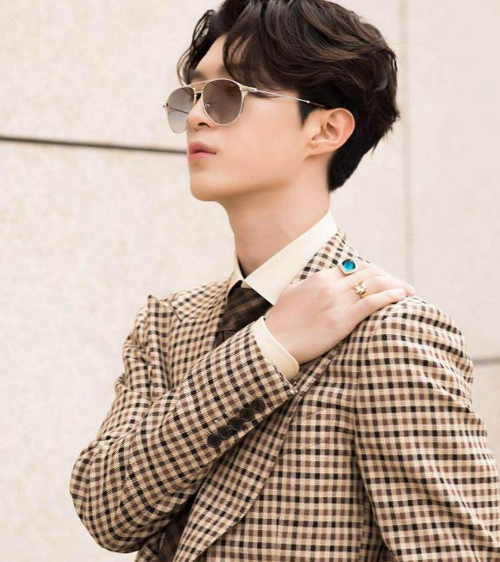 范丞丞,肖战,张帅,黑粉,男团,范冰冰