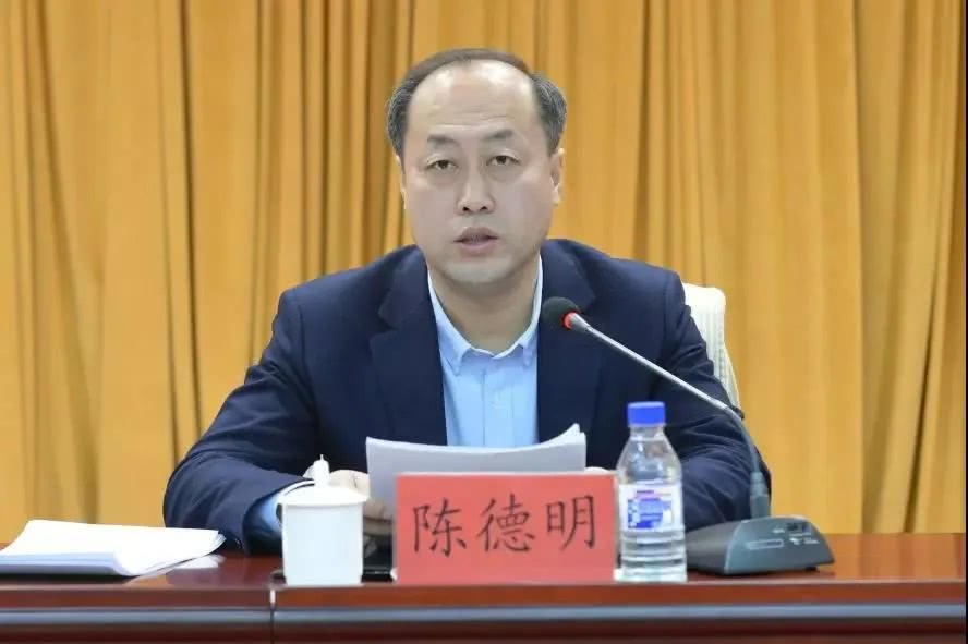 县委书记,长岭县,陈德明,脱贫攻坚战,贫困户,干部,松原,脱贫攻坚,吉林