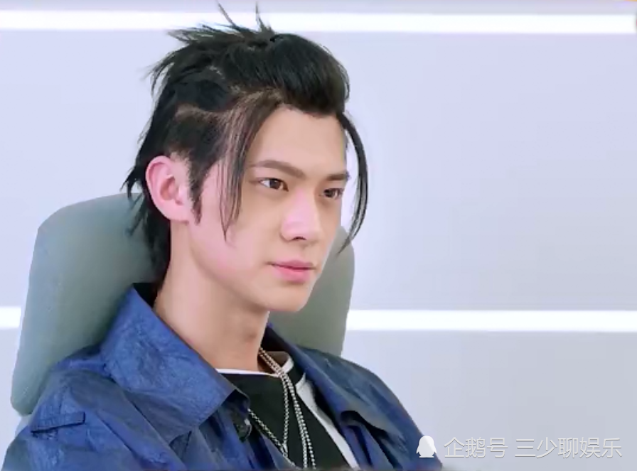 全职高手:孙翔强行洗白,对苏沐橙出手,网:抢完账号还抢人?