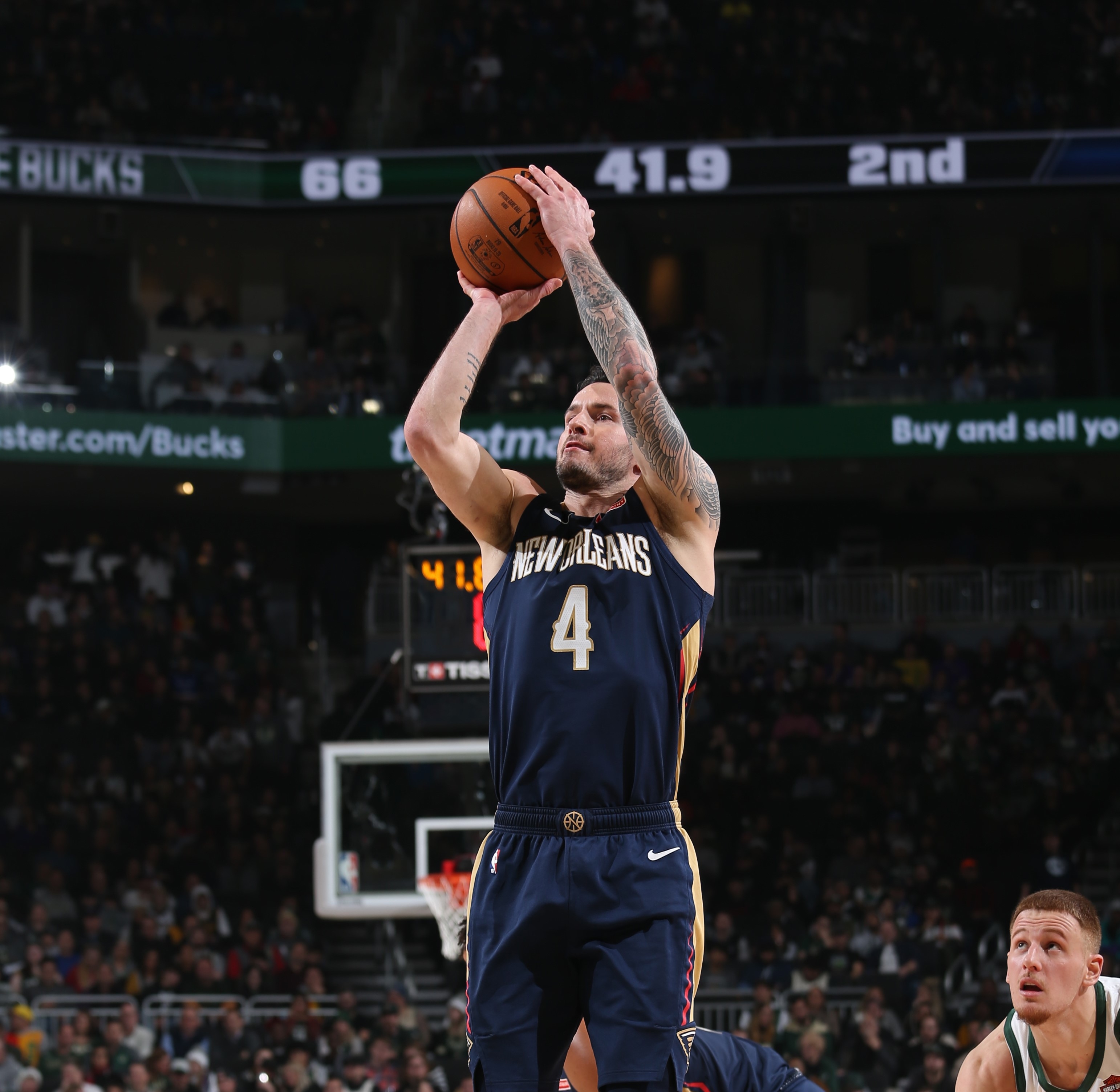 字母哥,米德尔顿,布莱德索,雄鹿队,雄鹿,鹈鹕队,鹈鹕,雷迪克