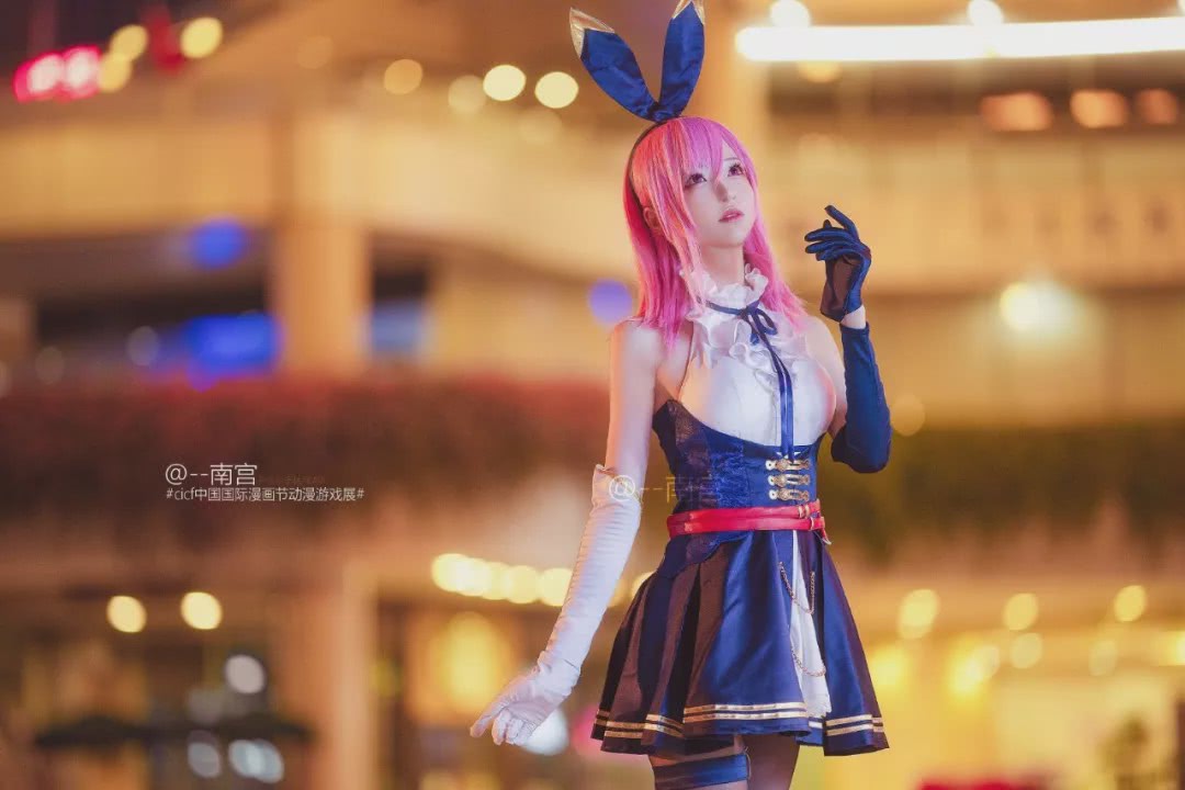 cosplay:《碧蓝航线》黑太子@南宫