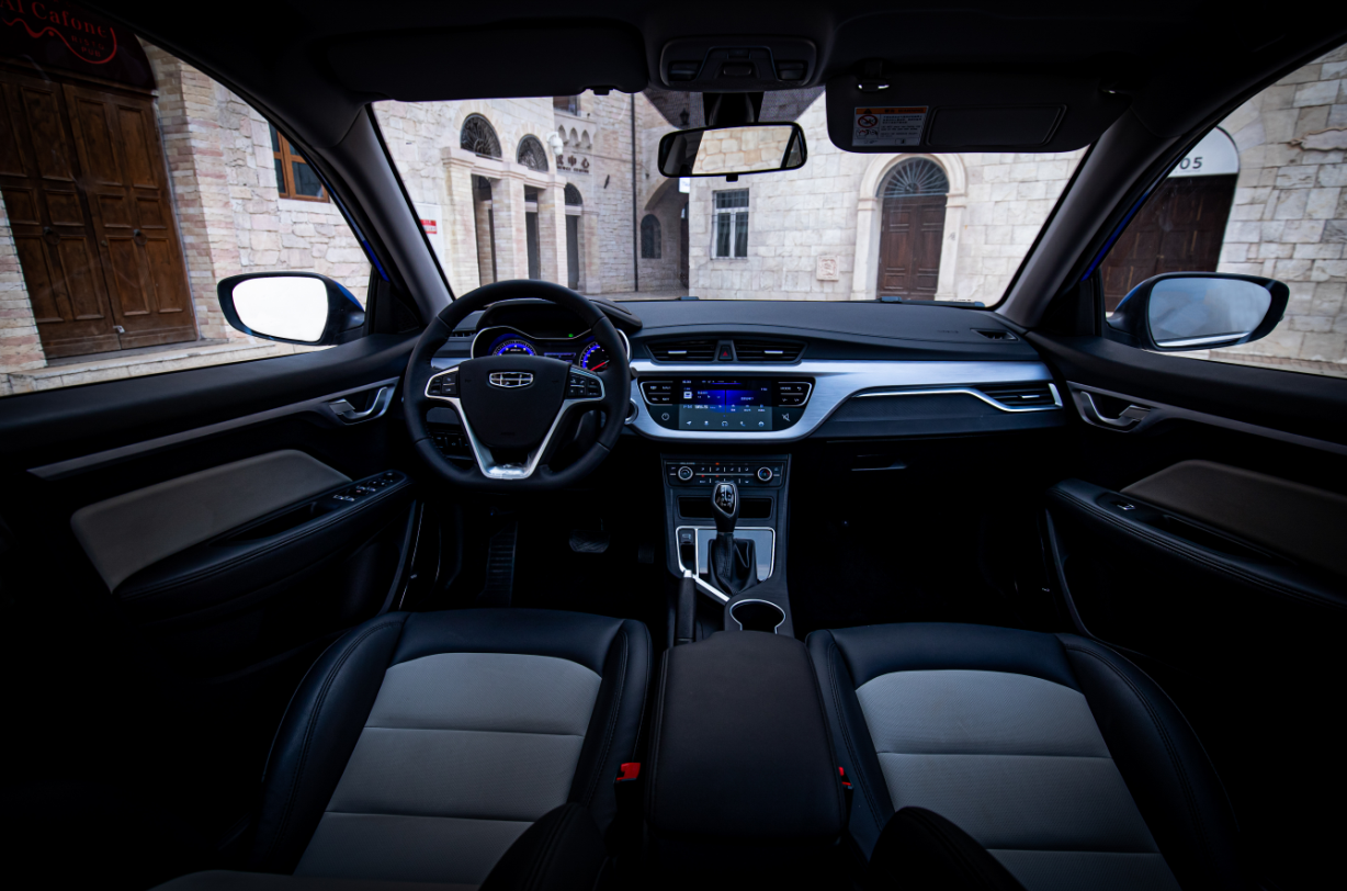 全新远景,吉利远景