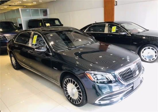 迈巴赫s560库存老款静态体验,现车国五力度惊人的大,体验人生巅峰座驾