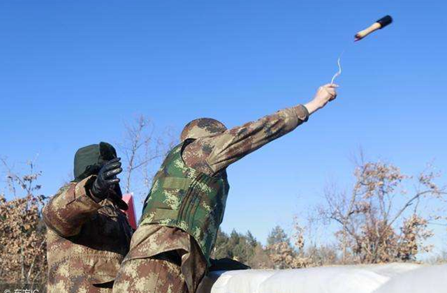 在军队中,手榴弹能扔多远的距离?这个纪录至今无人能破