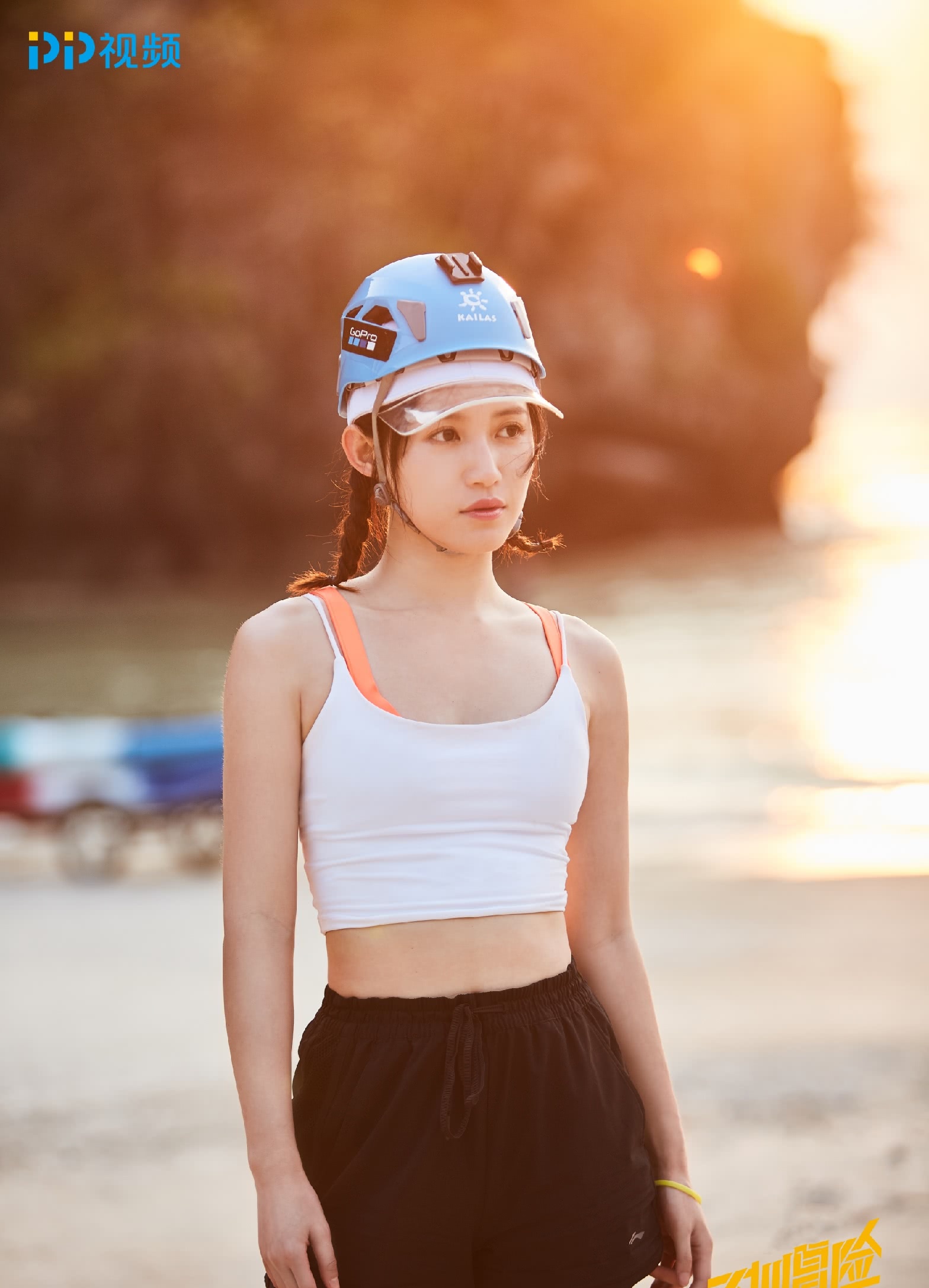 苏青《不如冒险》精神体力双重考验 挑战攀岩女子力十足