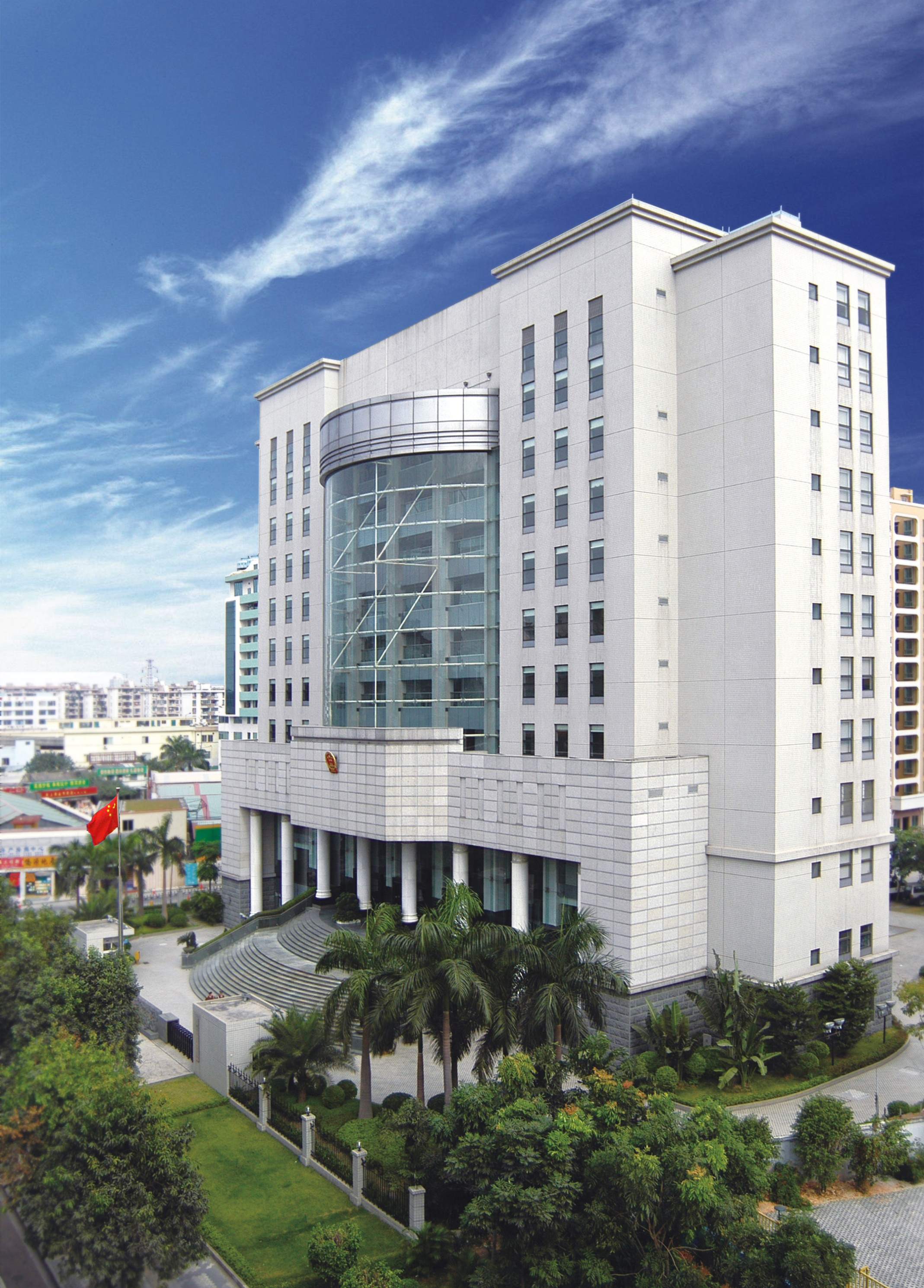 花近万元办美容卡,不久店关张了,钱能要回吗?