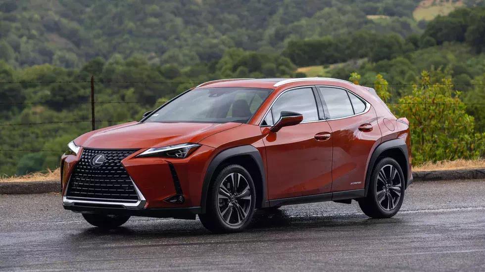 2020款雷克萨斯ux 250h,外观