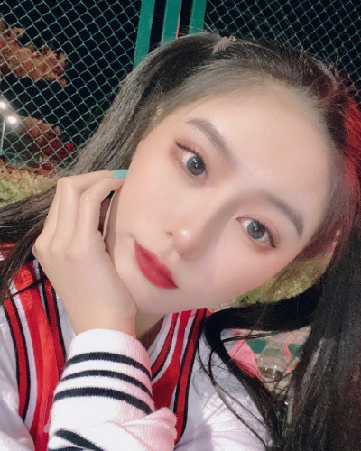 上帝给了杨馥宇夜店武媚娘的脸,也不忘记她的腰,夺命三郎的弯刀