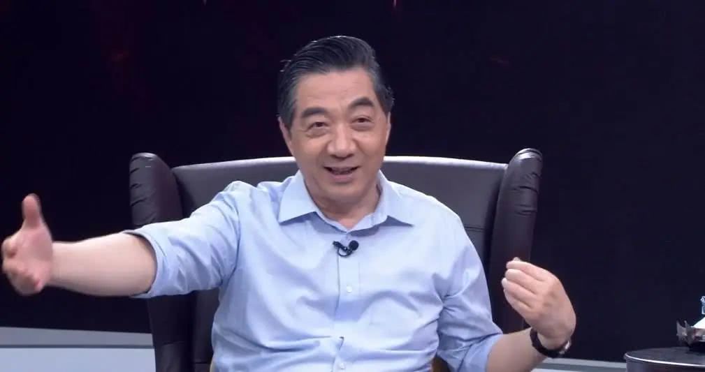 "局座"张召忠:年轻一代,很帅很可爱