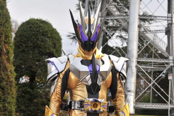 假面骑士零一四种驱动器:突击蝗虫颜值爆表,千骑实力最为强大!
