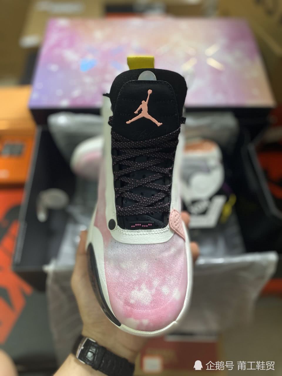 你女朋友最喜欢的aj球鞋来啦!air jordan 34星空粉配色开箱