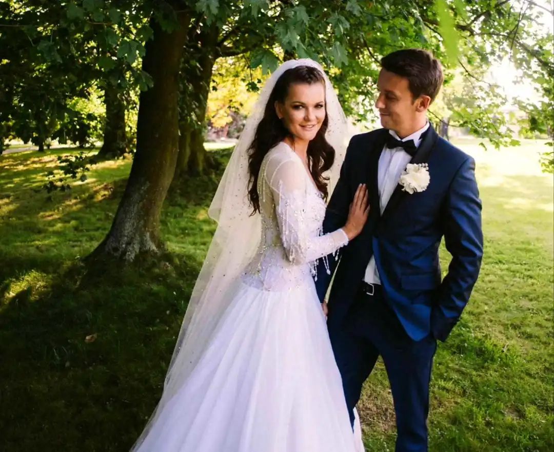 科贝尔宣布将与功勋教练再度携手