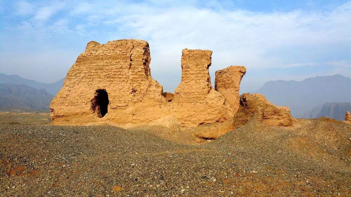 古代流放有多恐怖?这些地方就是鬼门关,纪晓岚就曾被流放到新疆