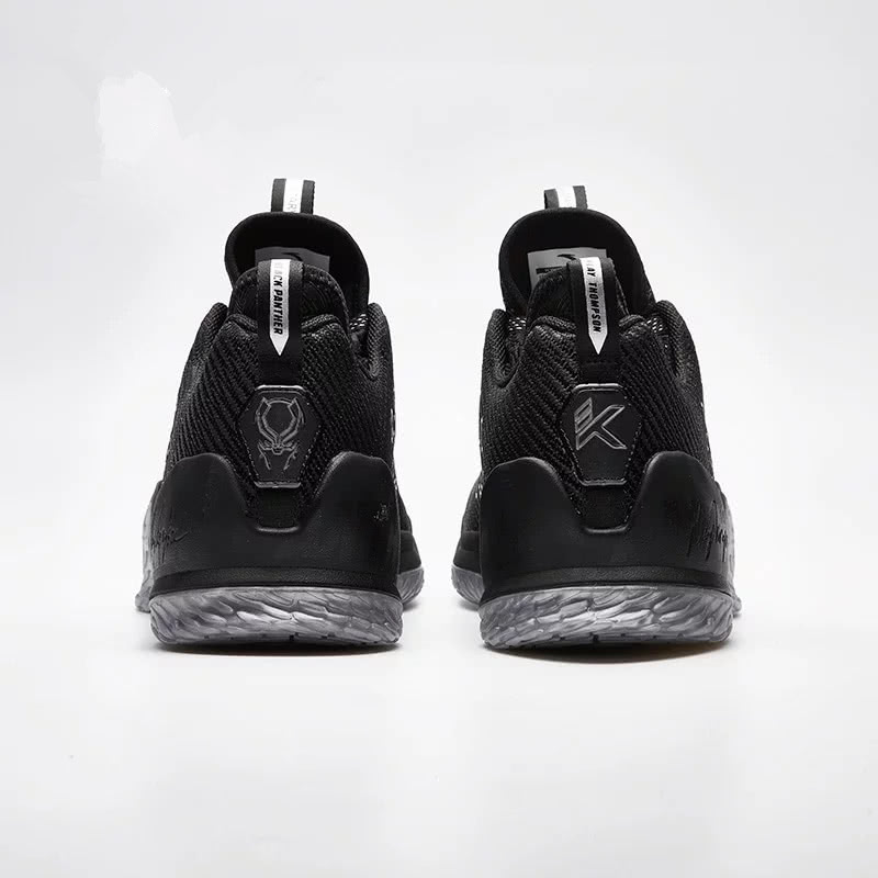 安踏"黑豹"系列篮球鞋,高帮kt3威武大气,低帮简洁帅气