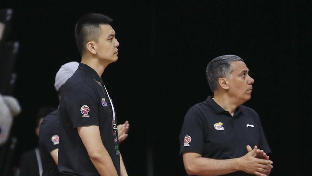 李晓旭受伤后众生相:众人围成圈,贺天举直接哭了