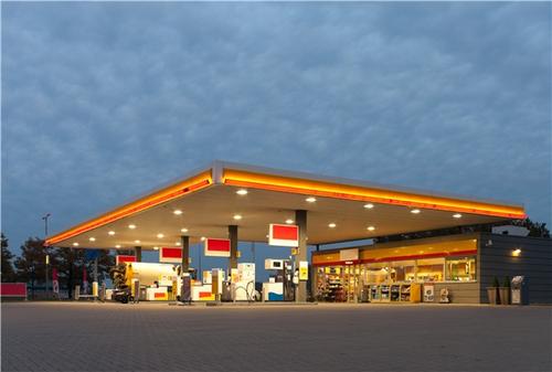 广东省湛江市某市区边,茂名市某镇上加油站推荐