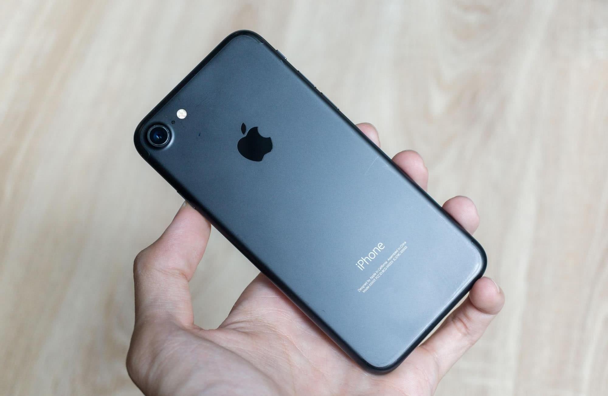 最便宜的苹果手机跌至2798,128gb ios 13 ip67防水